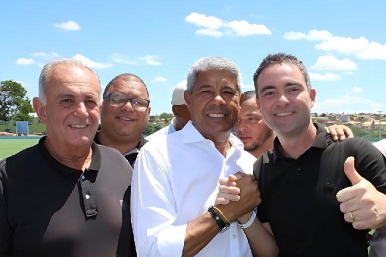 Governador confirma ida a Brumado e garante autorização da obra do Mercado Municipal