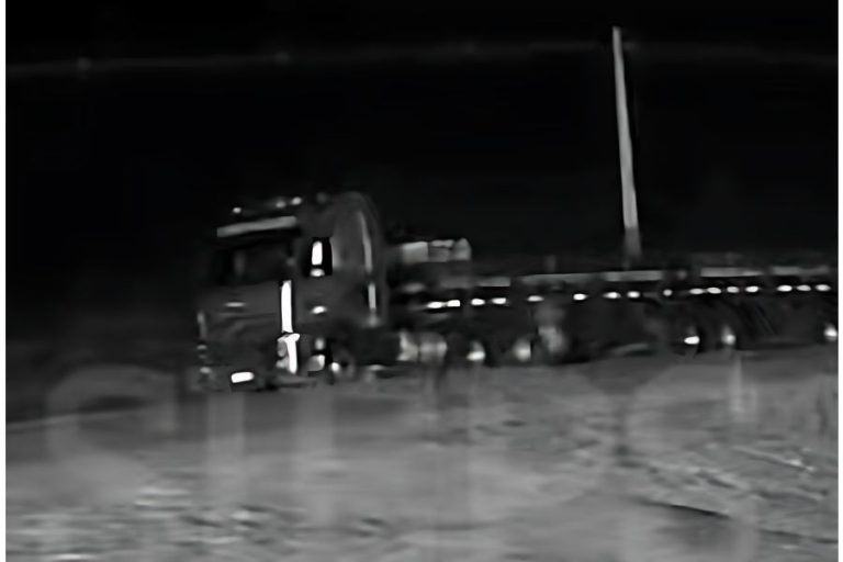 Caminhoneiro vive momentos de terror em assalto na BR-030, em Brumado