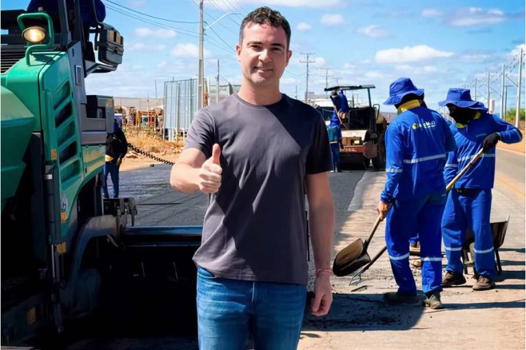 Avenida Agnelo Azevedo recebe pavimentação em Brumado