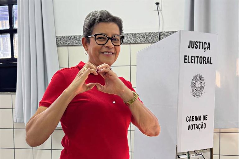 Prefeita Chica do PT critica oposição durante plenária política em Bom Jesus da Lapa