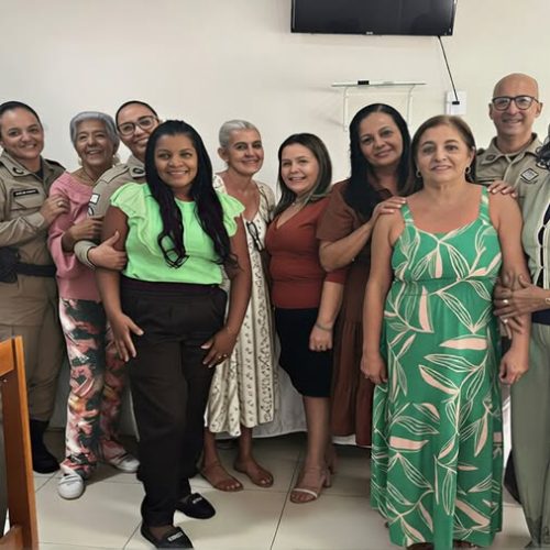 94ª CIPM homenageia mães policiais e familiares com almoço especial em Caetité