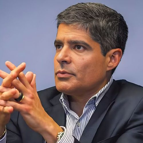 Possível migração de ACM Neto pode tirar de Otto Alencar o comando do PSD na Bahia