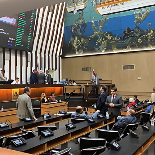 ALBA atropela regimento e aprova quase R$ 1 bilhão em novos empréstimos