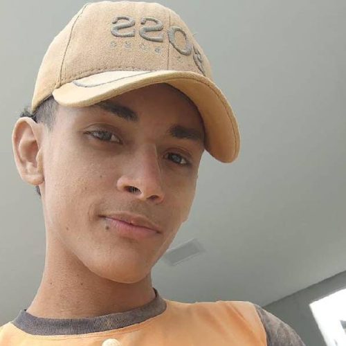 Adolescente de 16 anos morre após uma semana internado por acidente entre moto e carro em Guanambi