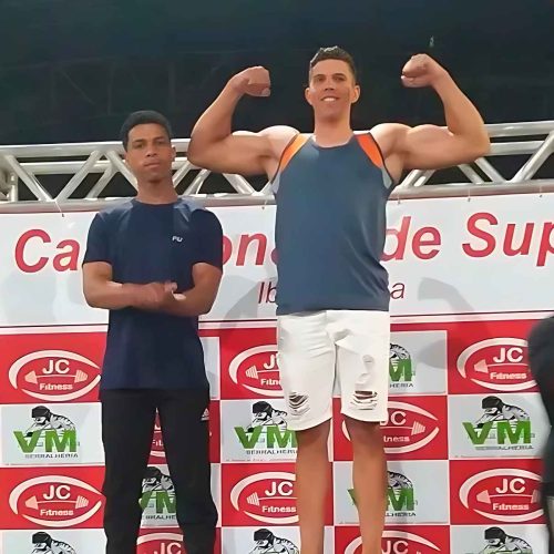 Adolescente de Livramento quebra recordes e emociona em campeonato de supino