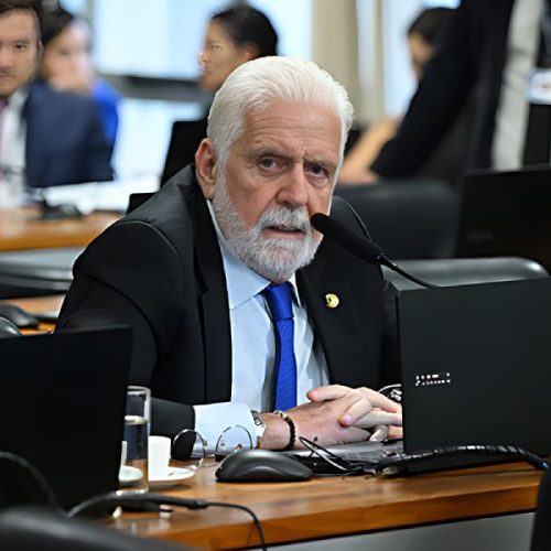 Jaques Wagner diz que chapa governista para 2026 não terá racha e aposta em força de Lula e Jerônimo