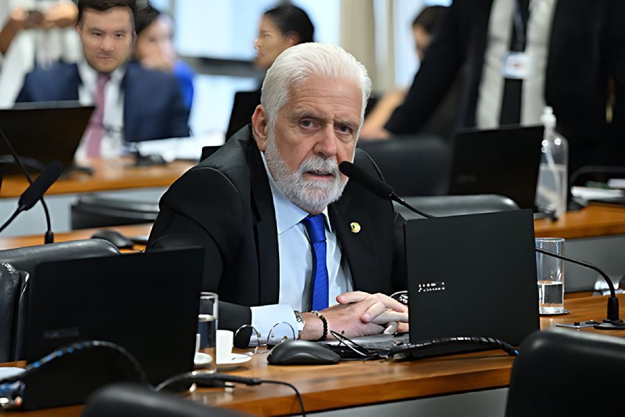 Aliados de Lula criticam Jaques Wagner por acordo que liberou votação sobre dosimetria