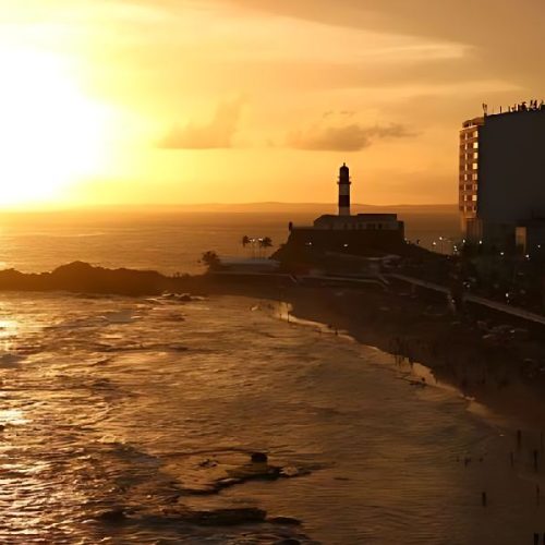 Bahia terá até 13 feriados prolongados em 2026 e calendário anima turismo e serviços