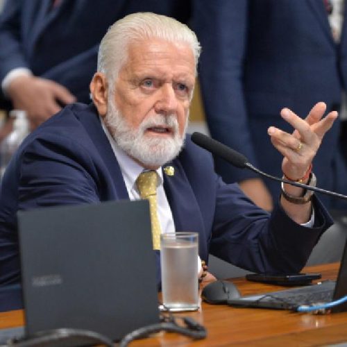 Bastidores em Chamas: Jaques Wagner articula e garante vitória de Rotondano no comando do TJ-BA