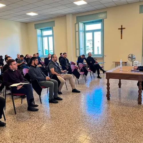 Bispo emérito de Livramento conduz retiro em Roma com tema “A Morte e o Morrer”