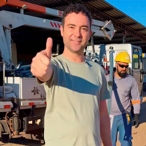 Brilha Brumado avança para zona rural com troca de lâmpadas por LED