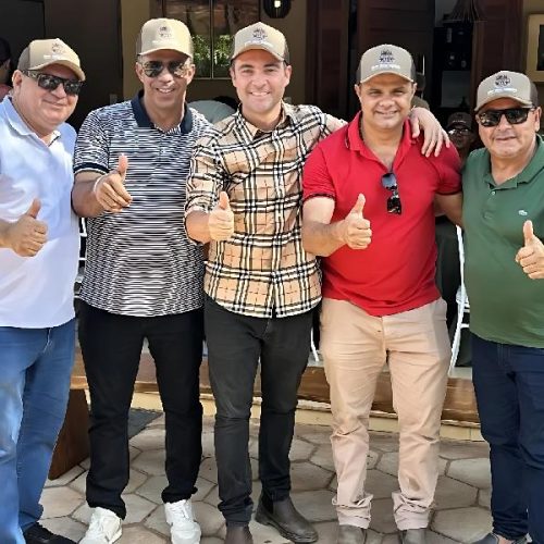 Brumado reúne prefeitos e deputados na 1ª Cavalgada dos Santos Reis