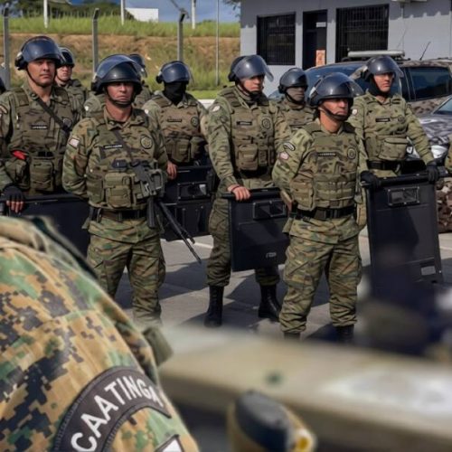 CIPE Sudoeste realiza revista estratégica em presídio de Brumado