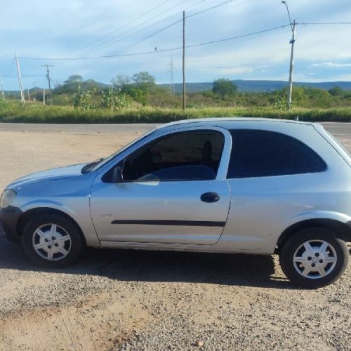 CIPRv apreende carro com restrição judicial durante fiscalização em Brumado