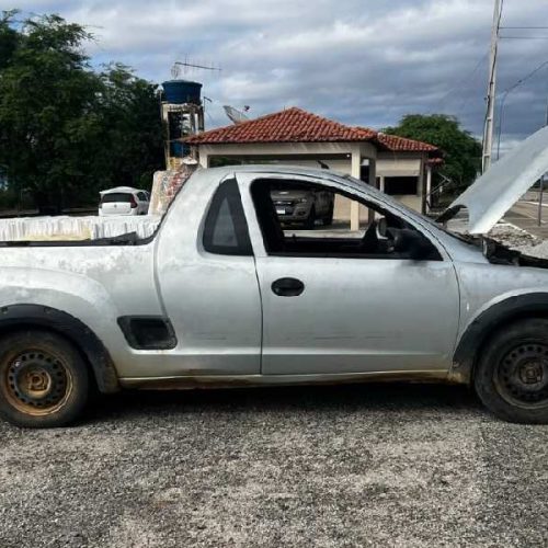 CIPRv apreende veículo com indícios de adulteração durante fiscalização na BA-026