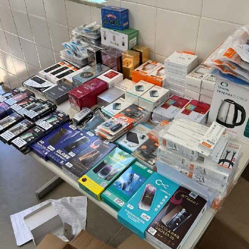 CIPRv/Brumado apreende carga de eletrônicos sem nota fiscal na BR-030 em Guanambi