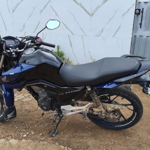 CIPRv/Brumado apreende motocicleta com restrição judicial durante Operação Réveillon