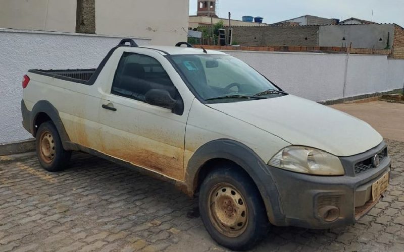 CIPRv/Brumado apreende veículo com registro de furto em Ribeirão do Largo