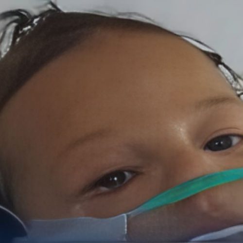 Cada dia conta: bebê de Macaúbas luta pela vida e aguarda transferência urgente para Salvador