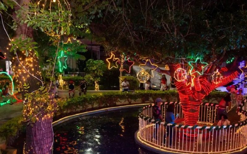 Caetité acende luzes do Natal Novo Tempo no dia 12 após atraso causado pelas chuvas