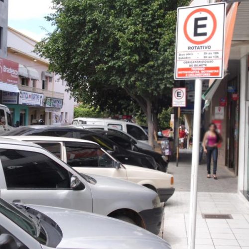 Câmara aprova novo modelo da Zona Azul em Guanambi com aumento de tarifas