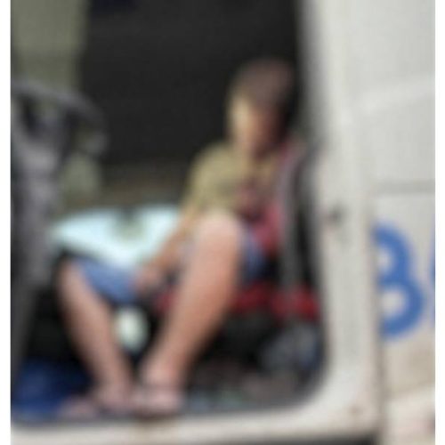 Caminhoneiro é encontrado morto dentro do caminhão às margens da BR-324