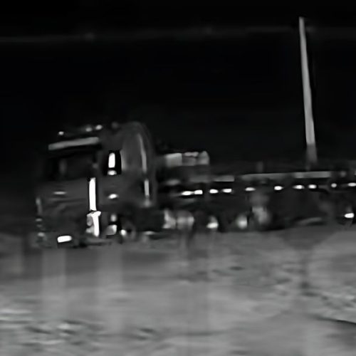 Caminhoneiro vive momentos de terror em assalto na BR-030, em Brumado