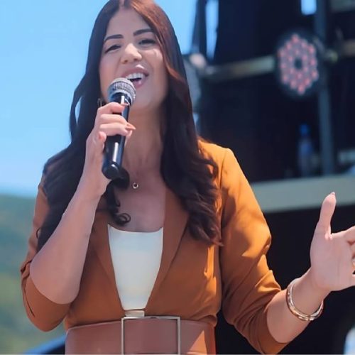 Cantora brumadense Majeane Dourado lança clipe “O Extraordinário de Deus” e reforça carreira gospel