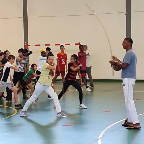 Capoeiristas de Brumado ganham espaço na Europa e fortalecem luta pela consciência negra