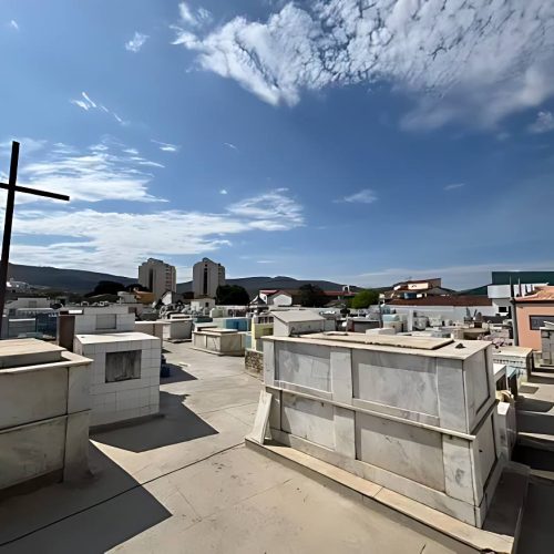 Cemitérios de Brumado abrem das 6h às 20h em dia de fé, memória e saudade