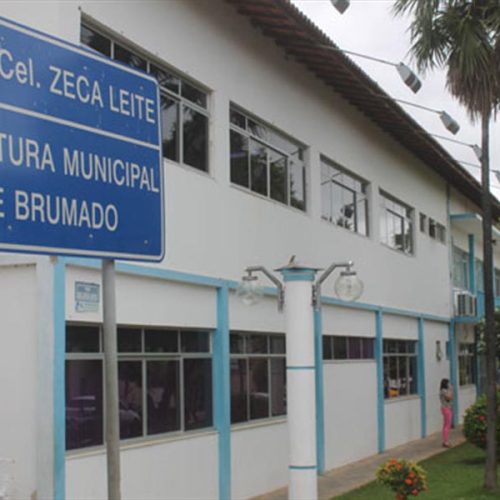 Prefeitura de Brumado altera horário de atendimento nesta segunda por jogo do Brasil