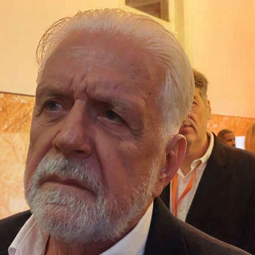 PF intima Jaques Wagner para depor em investigação que apura caso envolvendo Banco Master
