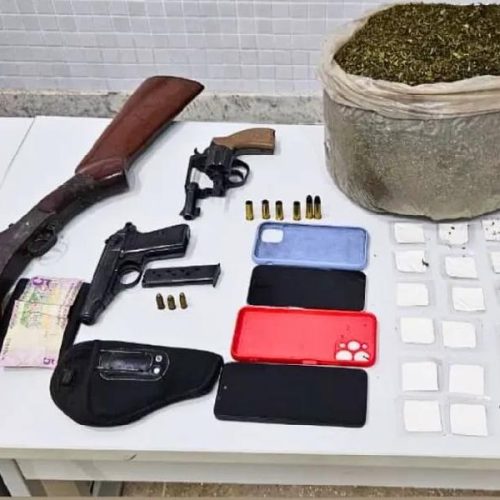 Dois suspeitos morrem em confronto após ataque a guarnições na cidade de Boquira