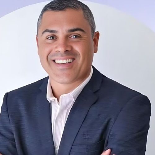 Empresário morre afogado ao tentar alcançar lancha que se soltou de píer em Jequié