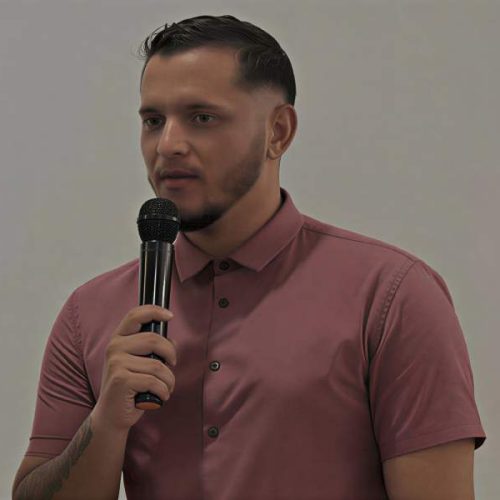 Família procura jovem desaparecido após viagem de trabalho para Jequié