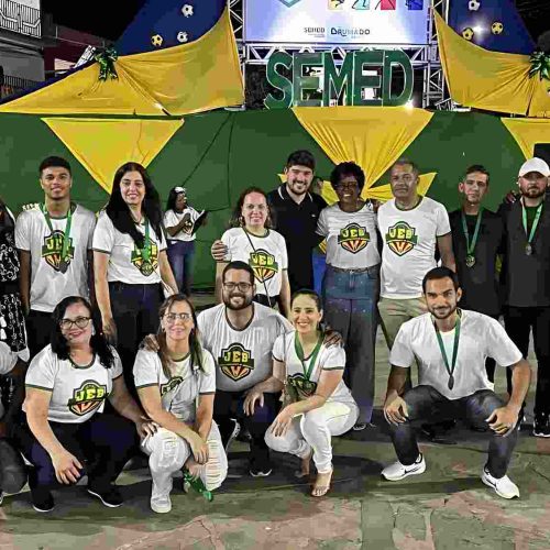 Fanfarra, emoção e medalhas marcam encerramento dos Jogos Estudantis 2025 em Brumado