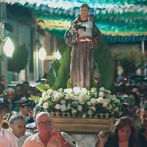 Festa de Santo Antônio reúne multidão e reforça tradição centenária em Paramirim