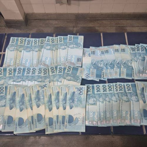 Homem é conduzido à delegacia após confusão com PM em posto de Brumado