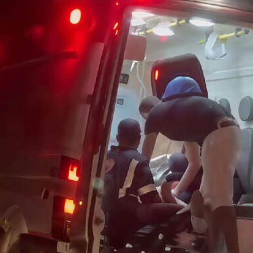 Homem é esfaqueado após confusão perto de bar em Guanambi