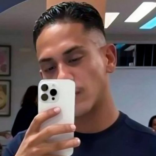 Homem é morto a tiros dentro de carro em condomínio de Vitória da Conquista