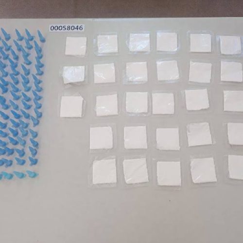 Homem é preso com 180 porções de cocaína em ônibus de São Paulo para Guanambi