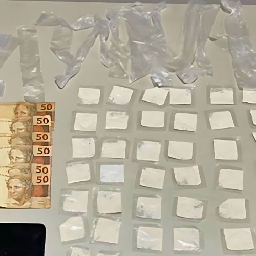 Homem é preso com cocaína durante ação da PM em Ibipitanga