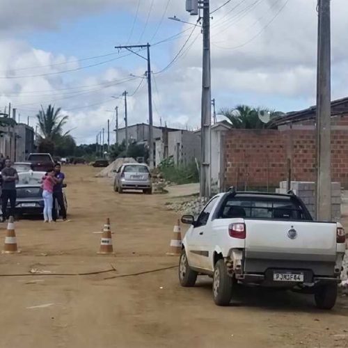 Homem morre após choque elétrico e queda de estrutura em Barra do Choça