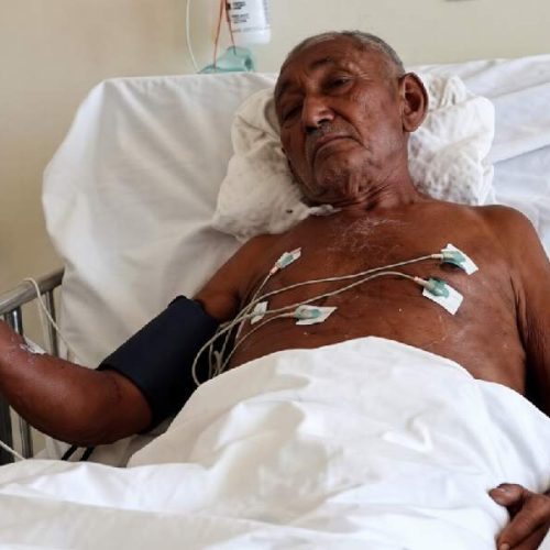 Idoso aguarda vaga de UTI há 10 dias e família faz apelo por transferência urgente em Palmas de Monte Alto