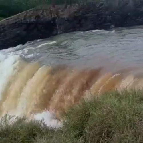 Irrigantes alertam para risco em barragem de Ceraíma após aumento da vazão de água em Guanambi