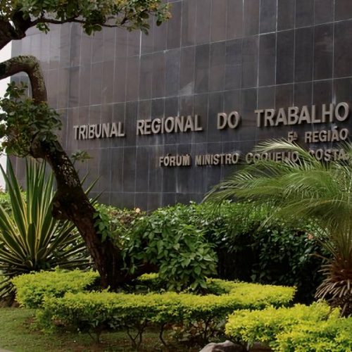 Jornada exaustiva: TRT-BA condena patrões a indenizar doméstica por 64 horas semanais de trabalho