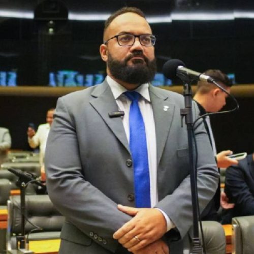Leandro de Jesus fala em “derretimento” da base de Jerônimo após saída de Coronel do PSD