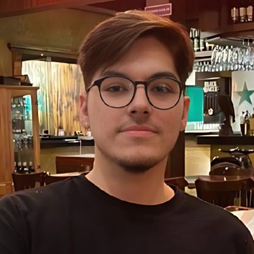 Luto em Vitória da Conquista: morte de Victor Emanuel, 22, comove cidade inteira