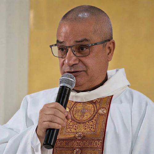 Missa em Livramento gera debate após padre abordar comunismo e política