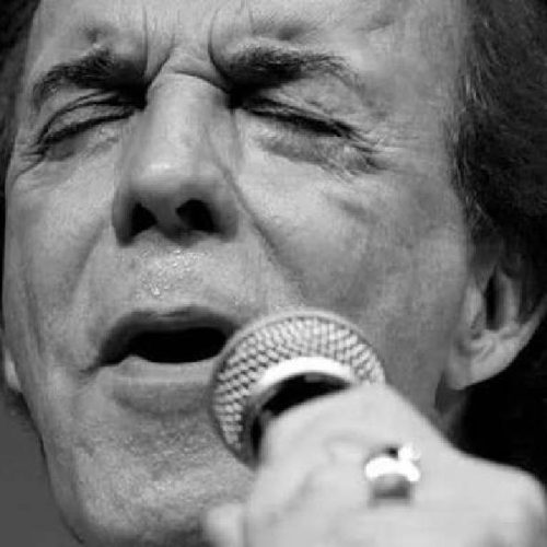 Morre Nilton Cesar, ícone da música romântica brasileira, aos 86 anos em São Paulo